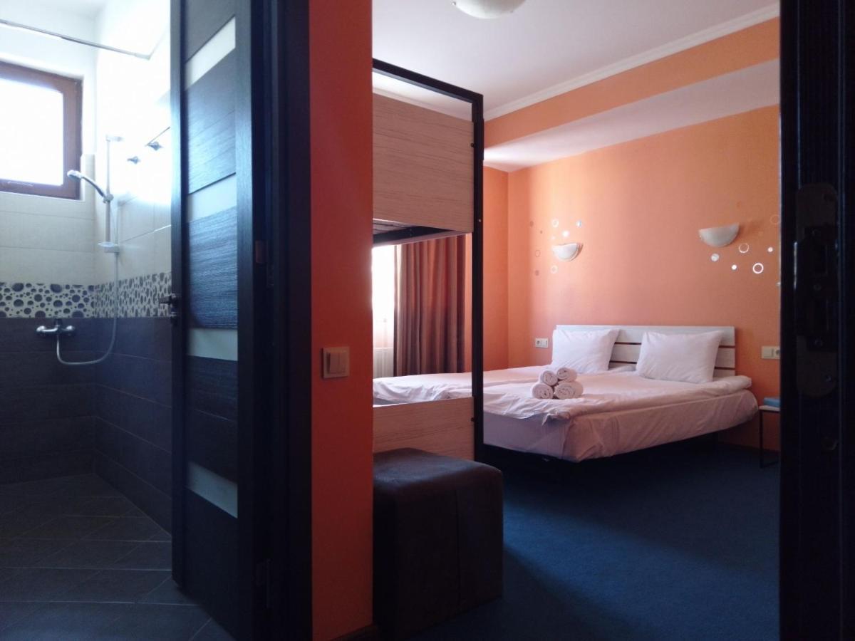 Hotel Rezohut à Goudaouri Extérieur photo