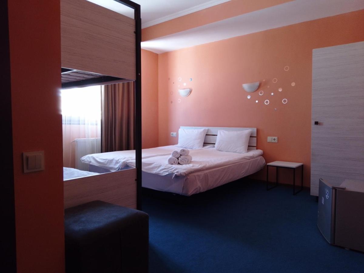 Hotel Rezohut à Goudaouri Extérieur photo