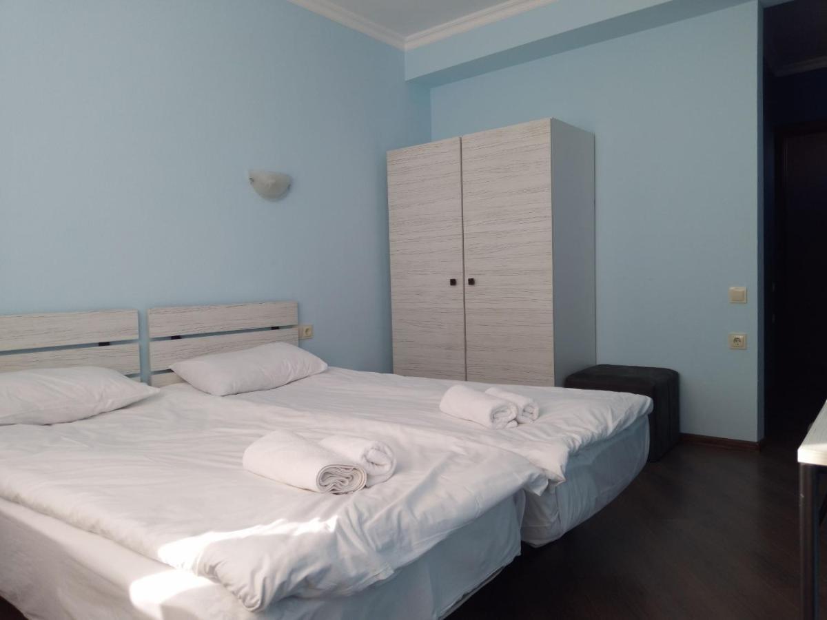 Hotel Rezohut à Goudaouri Extérieur photo