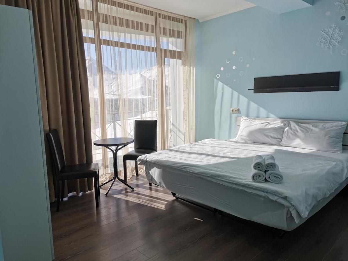 Hotel Rezohut à Goudaouri Extérieur photo