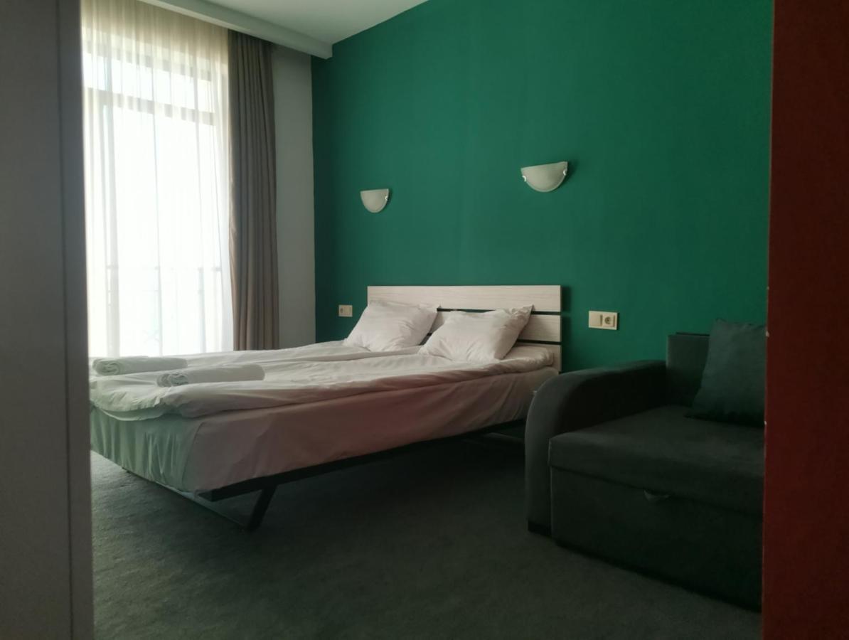 Hotel Rezohut à Goudaouri Extérieur photo